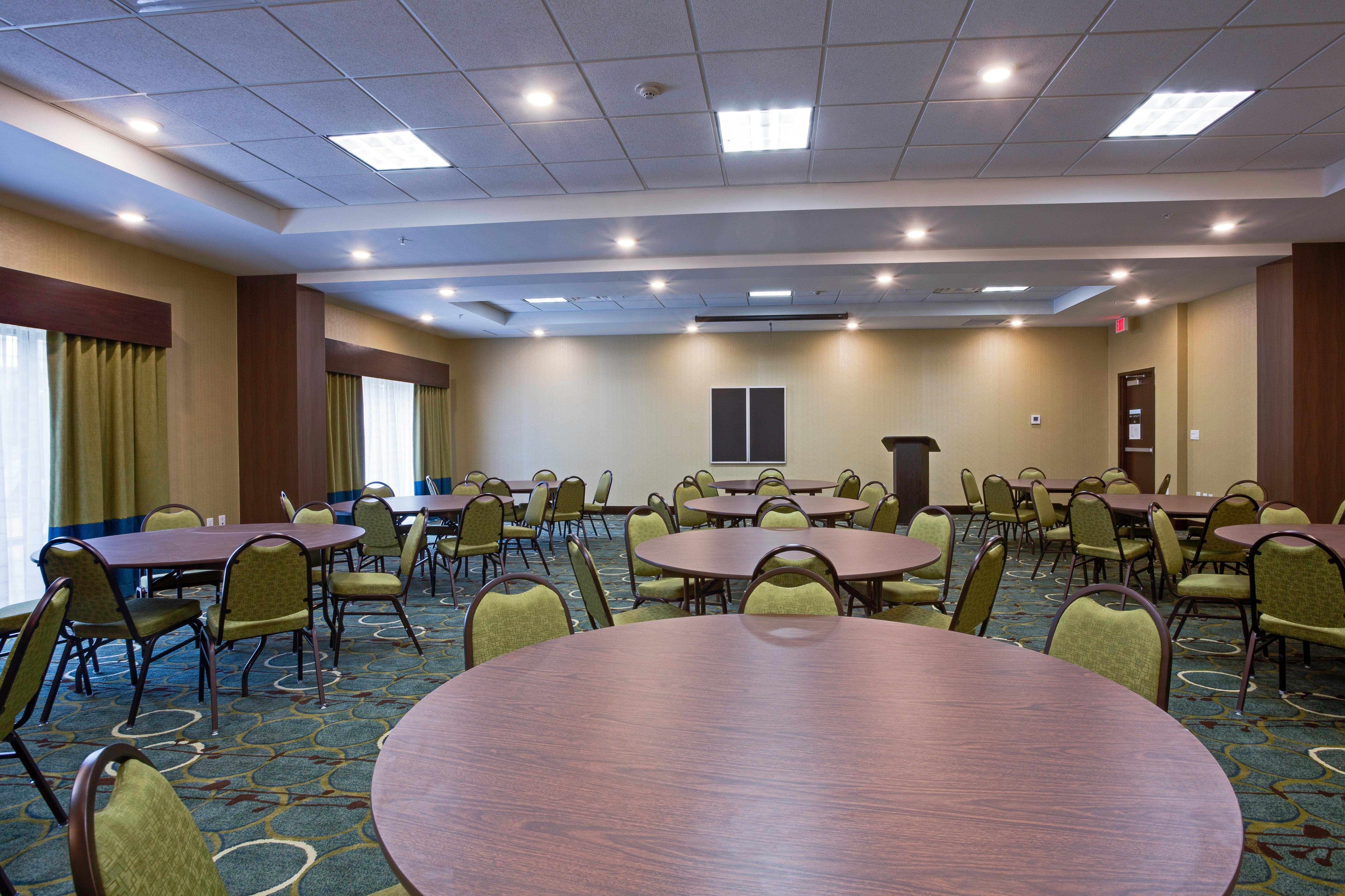 Holiday Inn Express Hotel & Suites Orlando East-Ucf Area By Ihg Alafaya Exterior foto